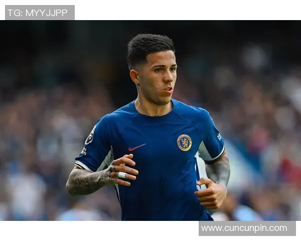 默森称赖斯为英超最全面8号位中场 恩佐难以匹敌